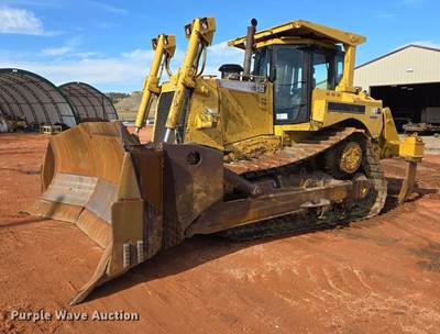 Caterpillar D8T Dozer
