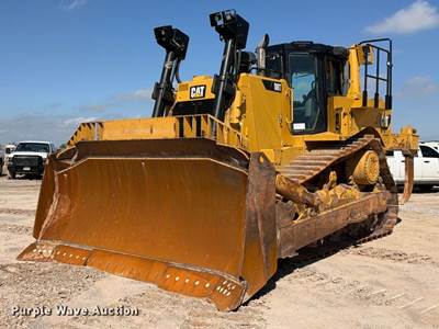 2017 Caterpillar D8T Dozer