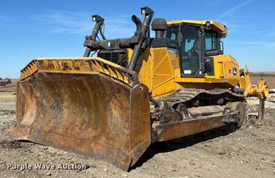 2015 John Deere 1050K Dozer