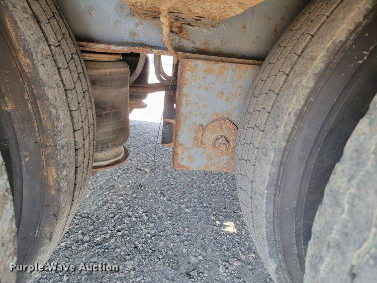 2007 Load King HFT70 Drop Deck Equipment Trailer For Sale Pierre, SD