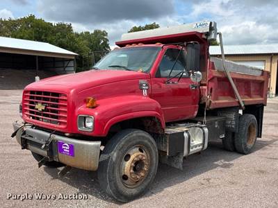 2000 Chevrolet C7 Dump Truck