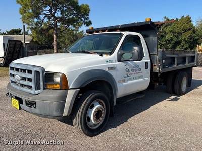 2006 Ford F450 Super Duty Dump Truck