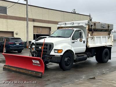 2011 Ford F650 Super Duty Dump Truck
