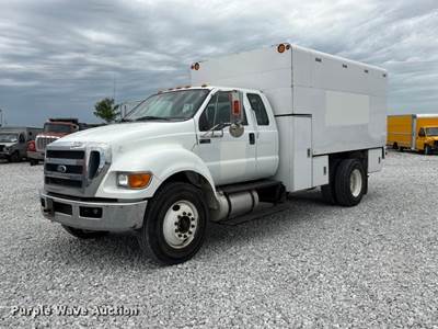 2015 Ford F750 Chipper Truck