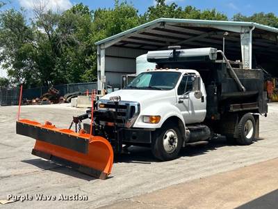 2008 Ford F750 Super Duty Dump Truck