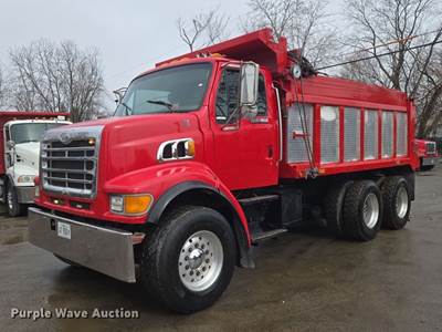 1998 Ford LT8000 Dump Truck