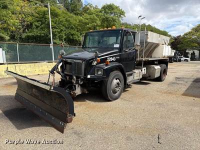 2002 Freightliner FL70 Dump Truck