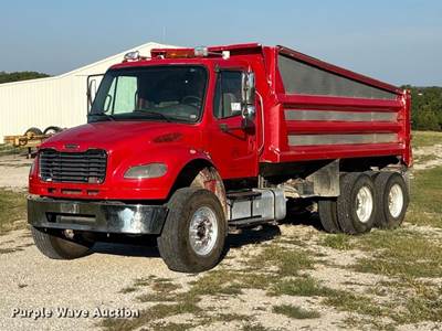 2009 Freightliner Dump Truck
