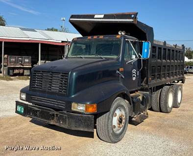 2002 International 2674 Dump Truck