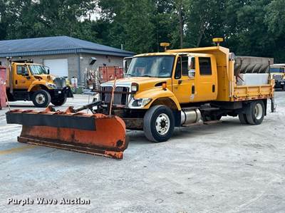 2006 International 7400 Crew Cab Dump Truck