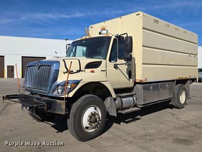 2010 International Workstar 7300 Chipper Truck