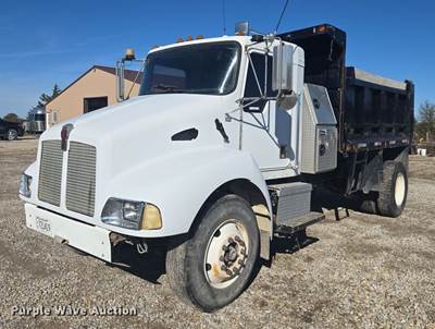 2001 Kenworth T300 Dump Truck