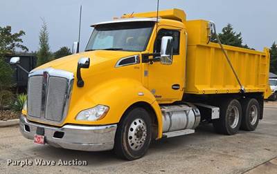 2021 Kenworth T680 Dump Truck