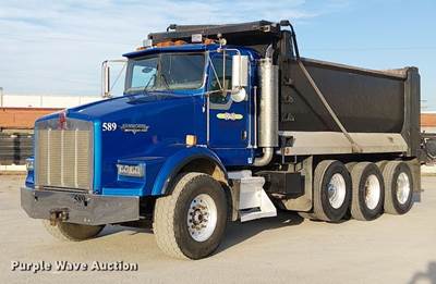 2005 Kenworth T800 Dump Truck