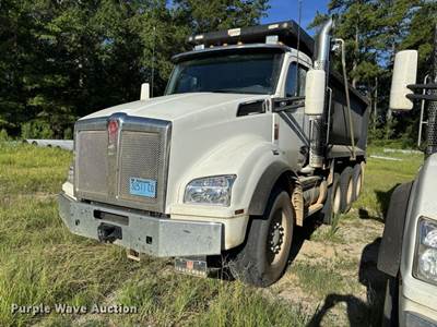 2025 Kenworth T880 Dump Truck