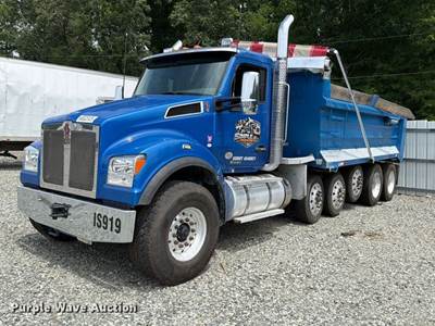 2021 Kenworth T880 Dump Truck