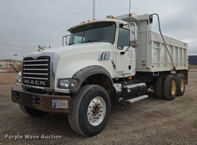 2009 Mack Granite Dump Truck