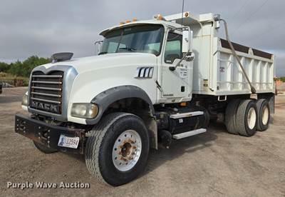 2009 Mack Granite Dump Truck
