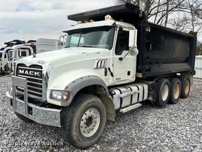 2019 Mack GR64F Dump Truck