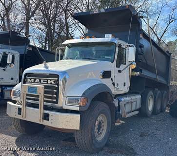 2025 Mack Granite Dump Truck