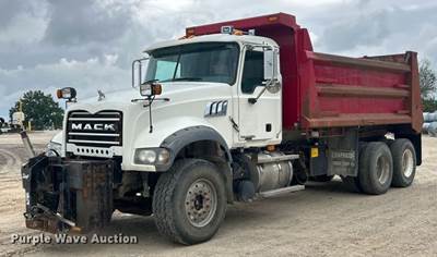 2010 Mack GU713 Dump Truck