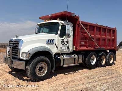 2013 Mack GU713 Dump Truck
