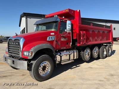 2018 Mack GU713 Dump Truck