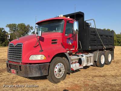 2013 Mack CXU613 Dump Truck