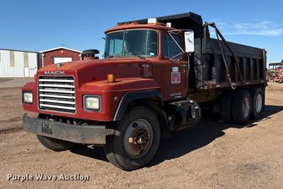 1999 Mack RD600GK Dump Truck