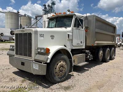 1994 Peterbilt 357 Dump Truck