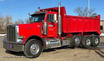 2005 Peterbilt 379 Dump Truck