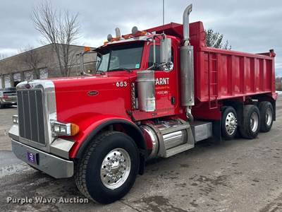 2006 Peterbilt 379 Dump Truck