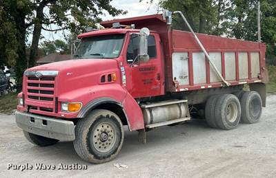 2000 Sterling Truck LT8500