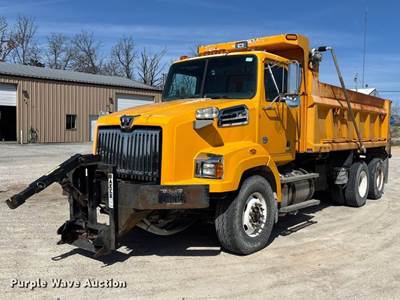 2014 Western Star 4700 SB Dump Truck