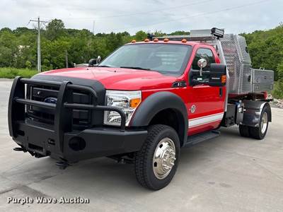 2016 Ford F550 Super Duty Hook Lift Truck