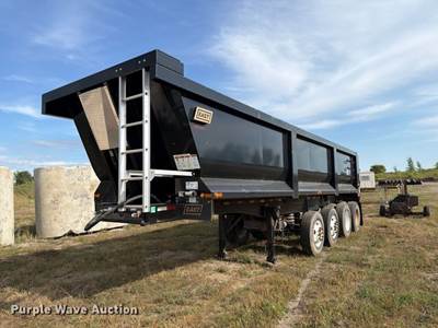 2018 East End Dump Trailer