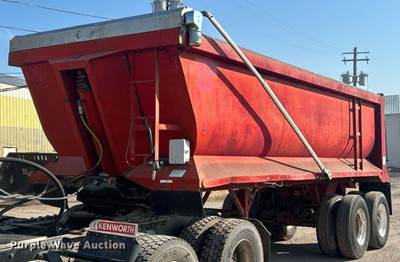 1989 Hilbilt 22-27 Mat.Hd End Dump Trailer