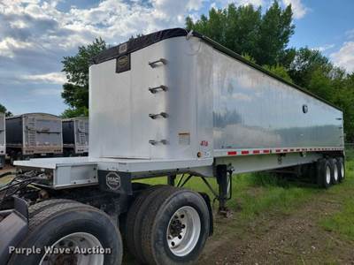 2015 Mac End Dump Trailer