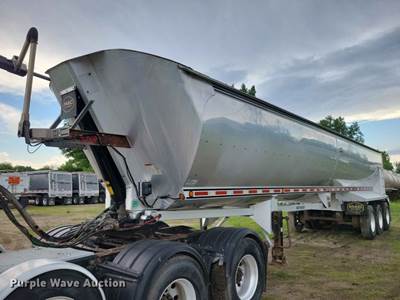 2015 Mac End Dump Trailer