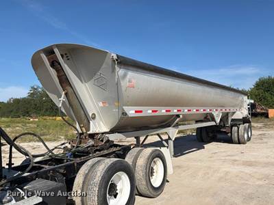 2013 Travis S/97 End Dump Trailer