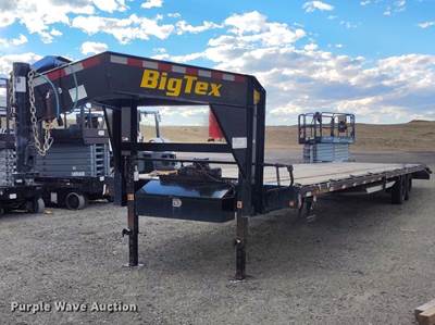 2022 Big Tex 14GN-35+5 Equipment Trailer