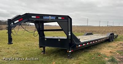 2017 Load Trail Equipment Trailer