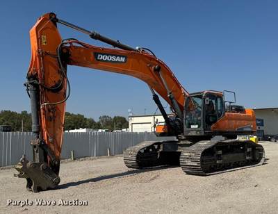 2019 Doosan DX530LC-5 Excavator