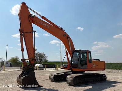 2006 Hitachi ZX230LC Excavator