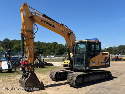 Hyundai HX140L Excavator
