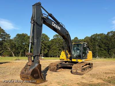 2021 John Deere 210G LC Excavator