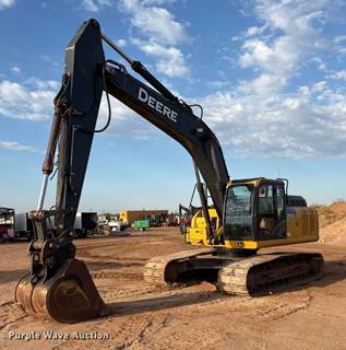 2014 John Deere 250G Excavator