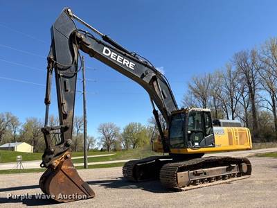 2015 John Deere 350G Excavator