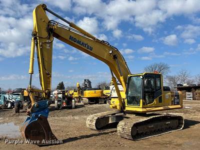 2011 Komatsu PC200LC-8 Excavator