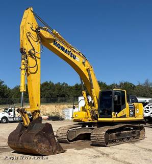 2019 Komatsu PC360LCi-11 Excavator